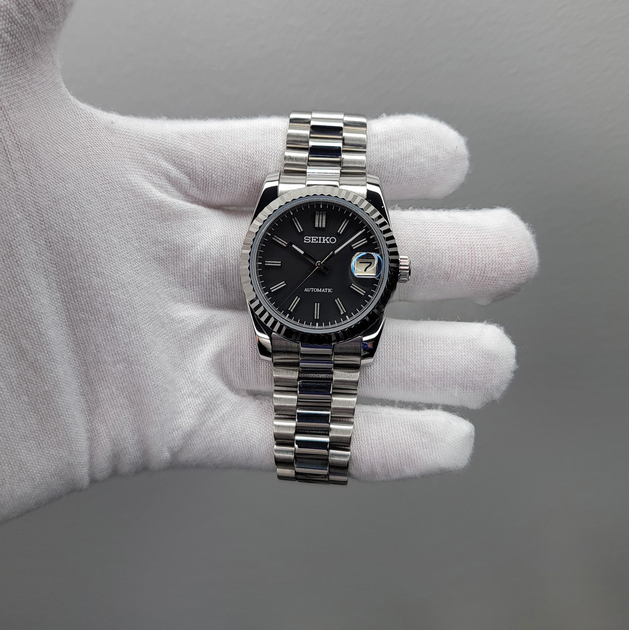 President Date Deep Black Mod