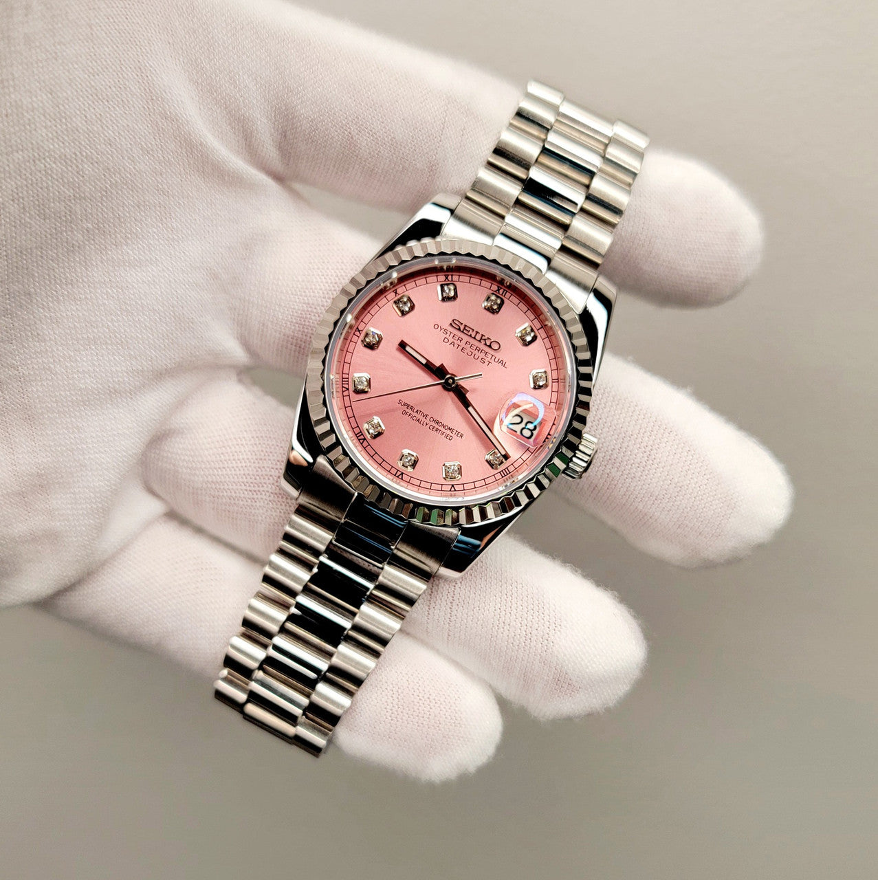 President Pink Diamond Dial