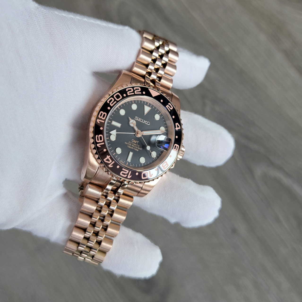 Ceramic Root Beer GMT Date on Rose Mod