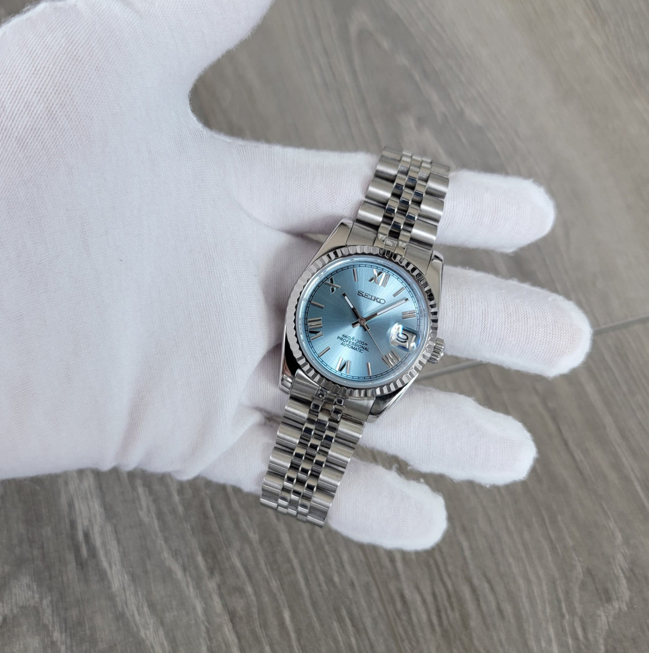 Sunburst Ice Blue Roman Dial