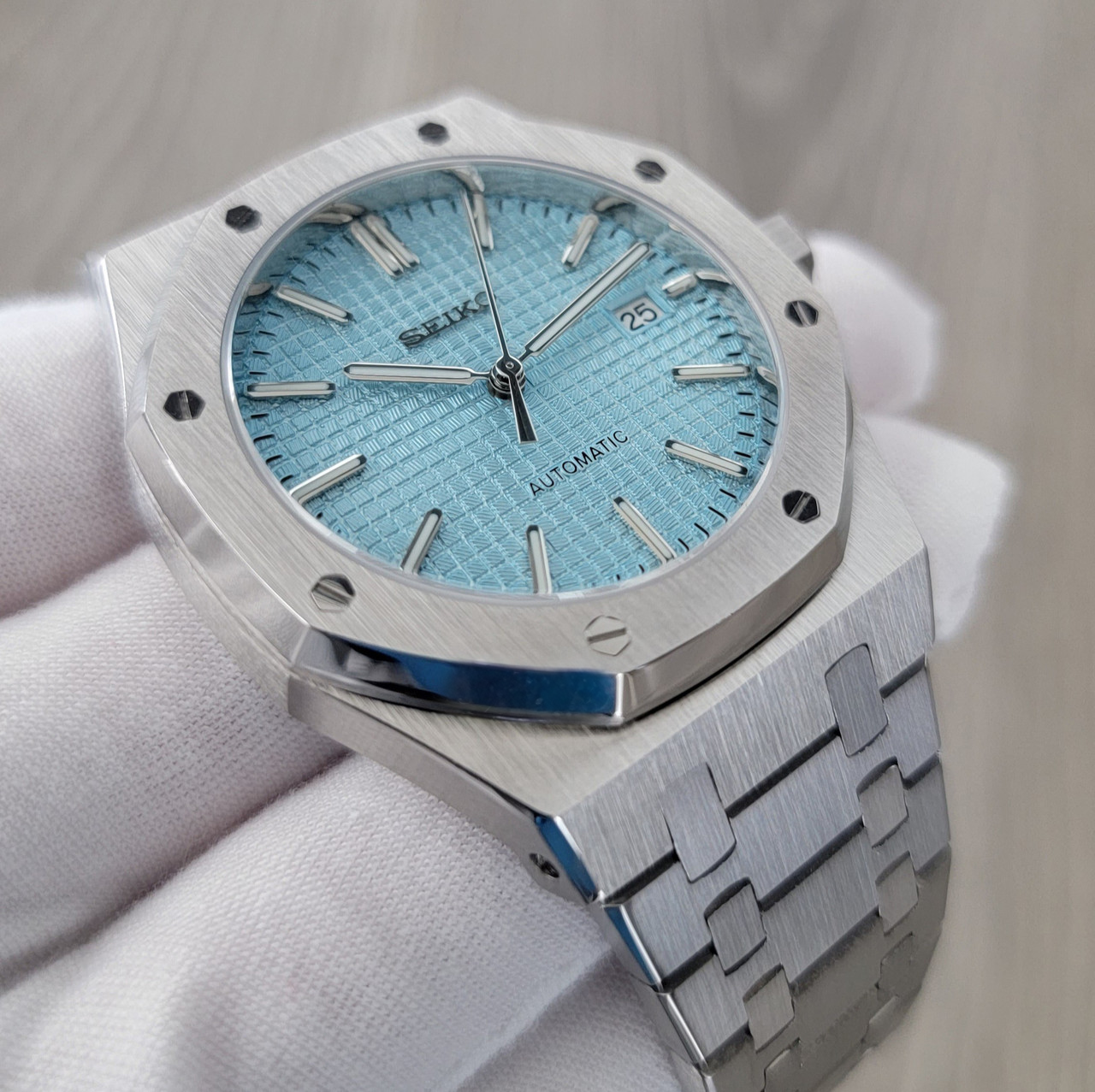 Ice Blue Waffle Dial