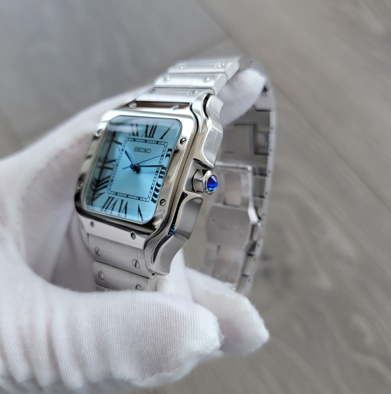 Ice Blue Roman Square Mod