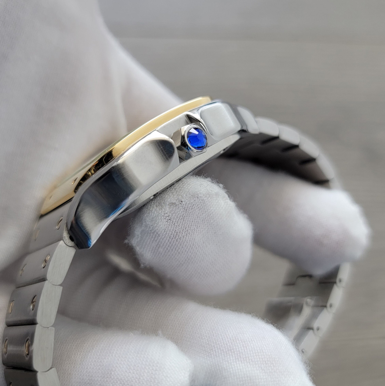 Two Tone YG Square Mod