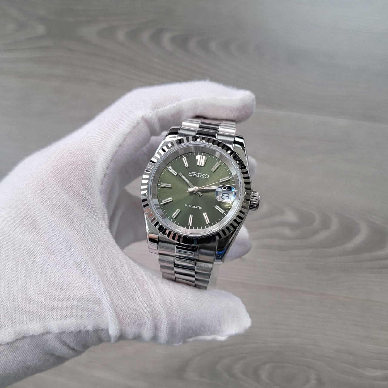 President Date Sunburst Olive Green Mod