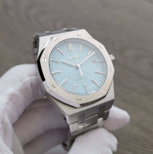 Ice Blue Waffle Dial