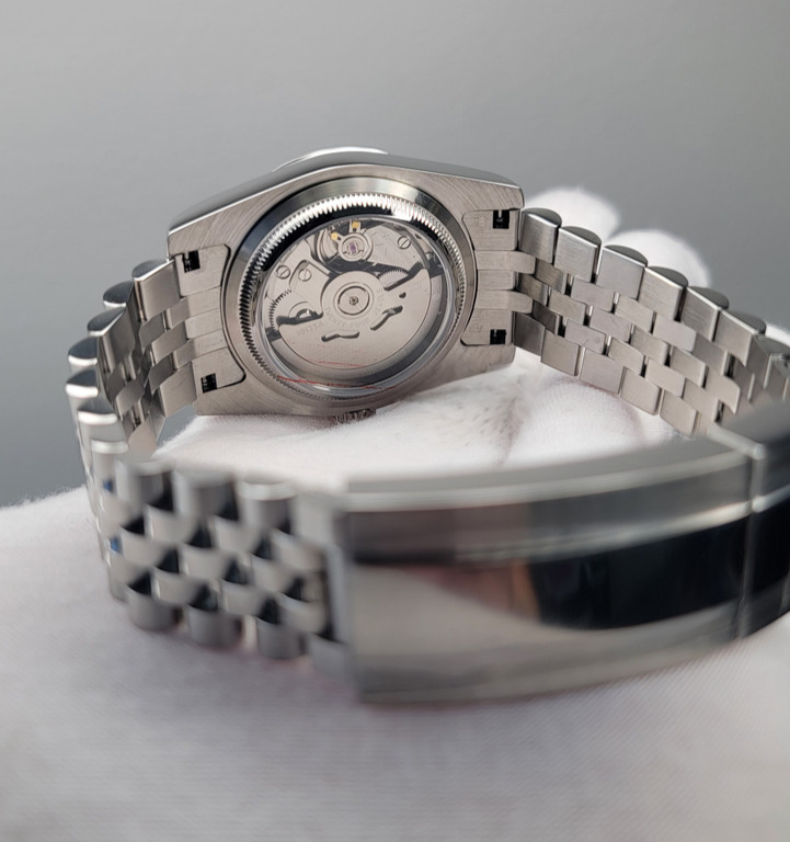 Dawn Black Arabic Dial