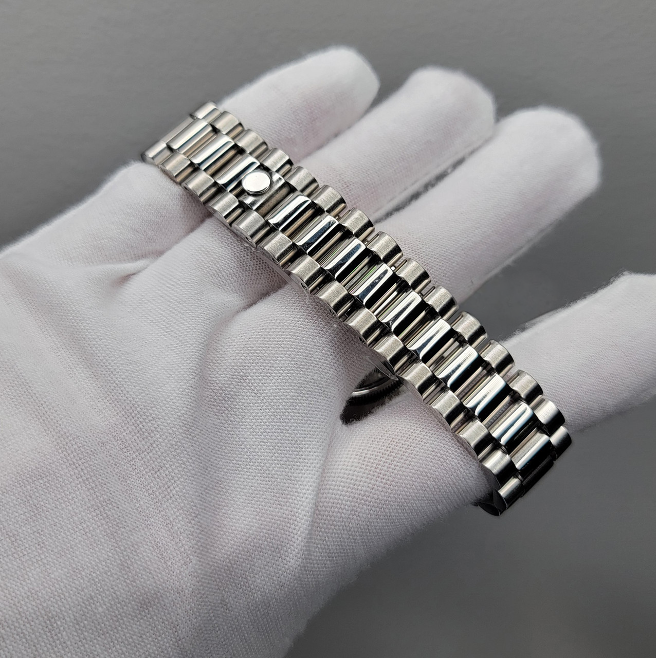 President Date Deep Black Mod