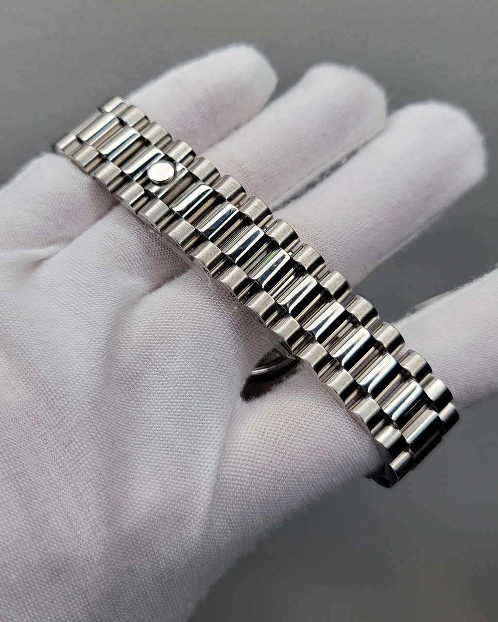 President Date Sunburst Slate Mod