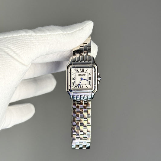 Women's 26 mm White Roman Square Mod