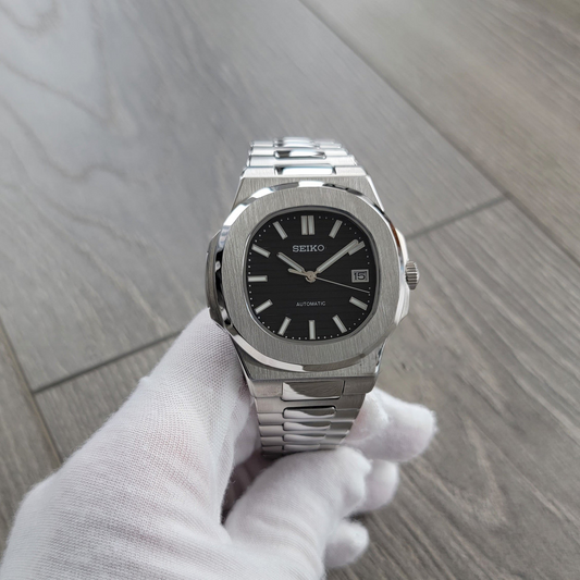 Nautilus Black Embossed Dial