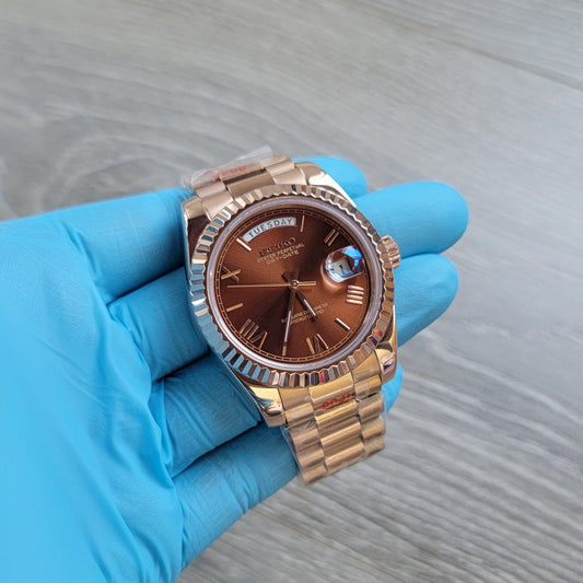 Chocolate Roman Daydate Dial