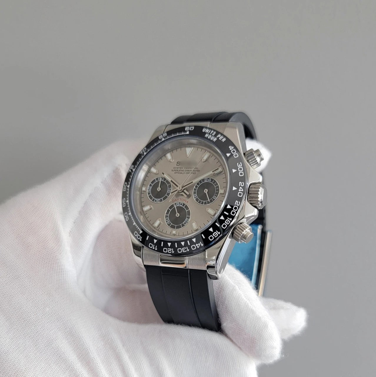 Daytona Ghost Dial