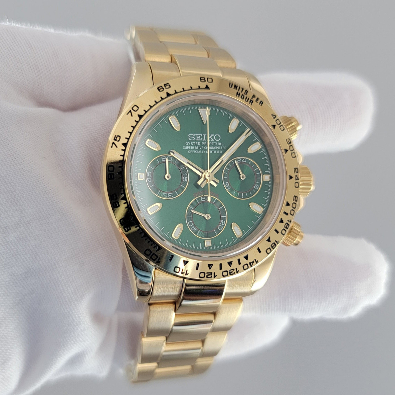 Daytona Emerald YG Dial
