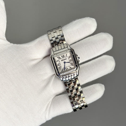 Women's 26 mm White Roman Square Mod