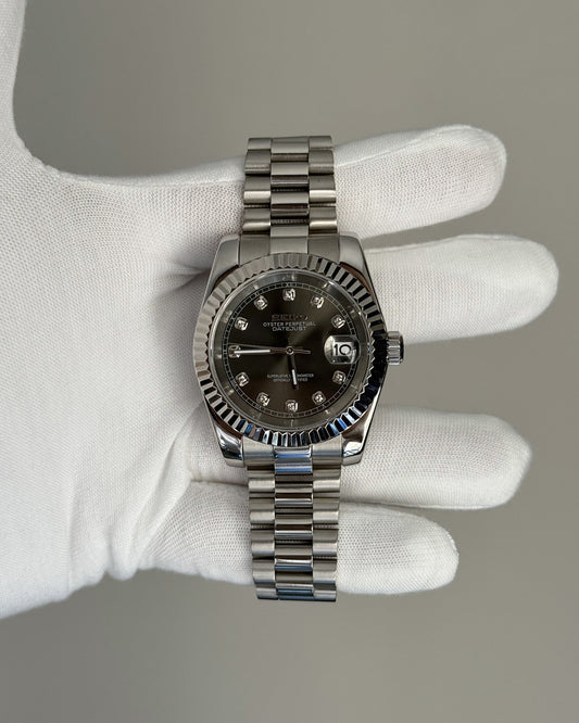 President Slate Diamond Dial